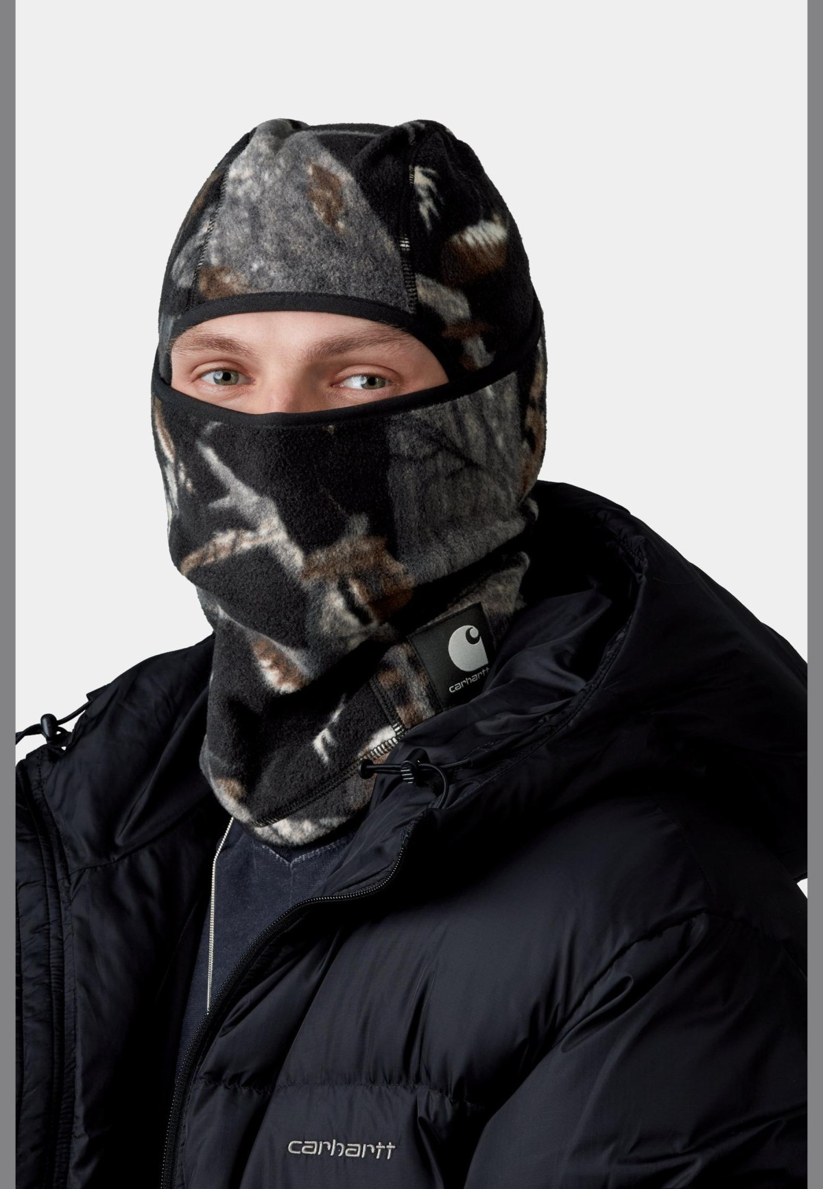 Carhartt WIP Blevin Mask Camo Feather Tree, Black