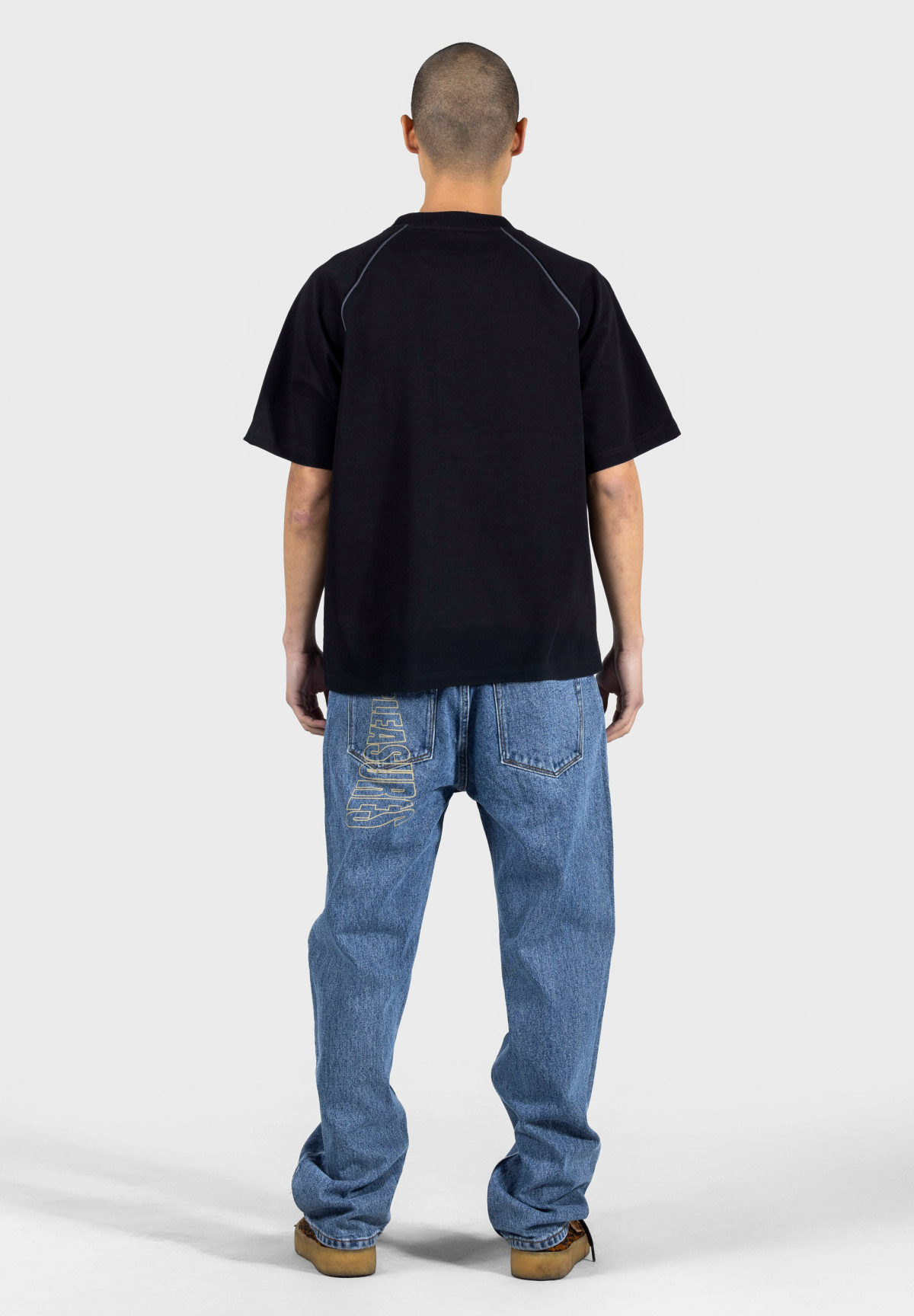 Pleasures Crumble Heavyweight Raglan T-Shirt Black